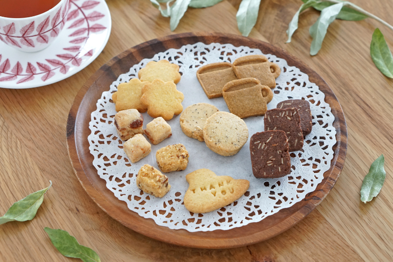 【どんな焼き菓子が届くか、毎月ワクワク】6種類の焼き菓子が月替わりで届く、cocokara のサブスク